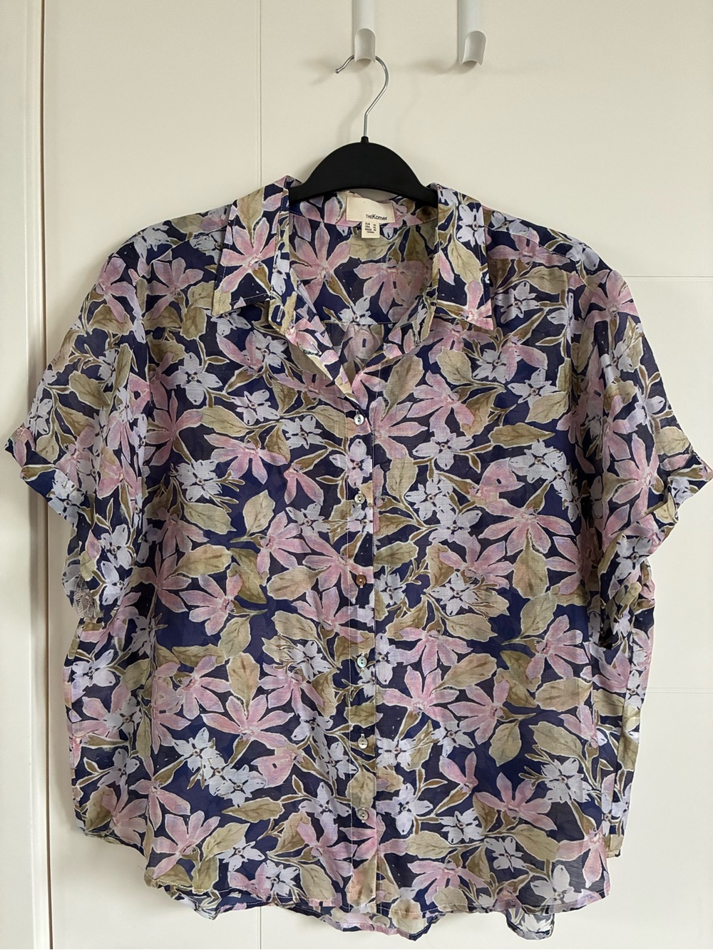 Women's Floral Button-Up Shirt in Navy and Pink